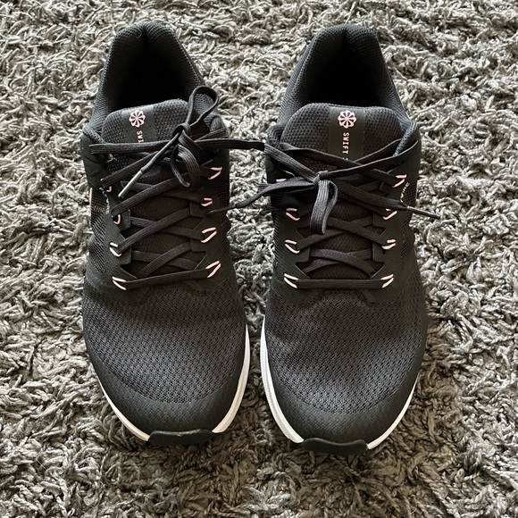 Nike swift 3 running shoes - Picture 2 of 4